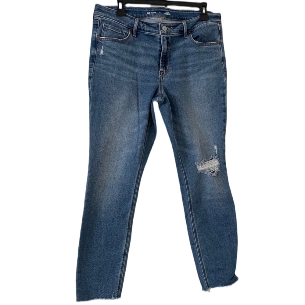 Old Navy High-rise Jeans size 12 with a distress knee and hem line